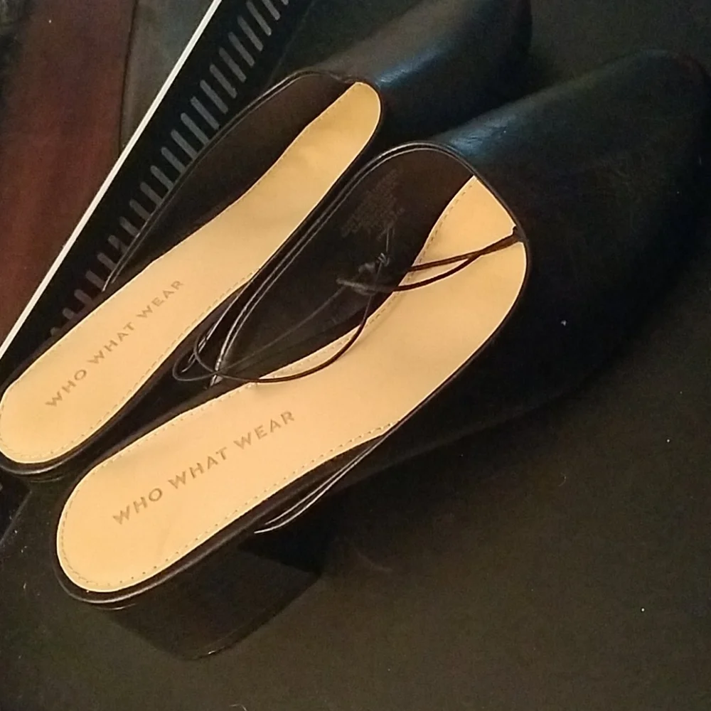 Who What Wear Black mule - 7 1/2 (OCBB) - Picture 2 of 5